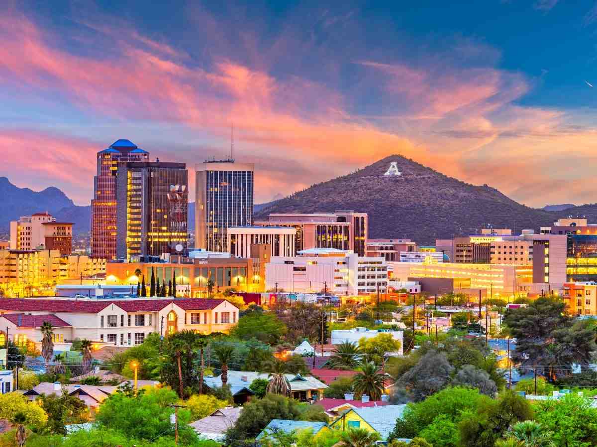 Skyline view of Tucson for article Welcome to Tucson: Living in Tucson Arizona for newcomers moving to Tucson.