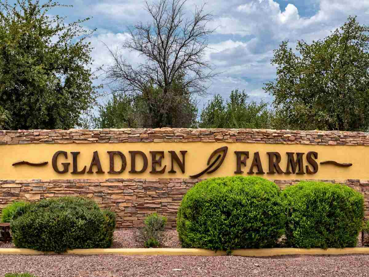 Gladden Farms entrance sign for article 7 Master Planned Communities in Tucson for newcomers moving to Tucson.